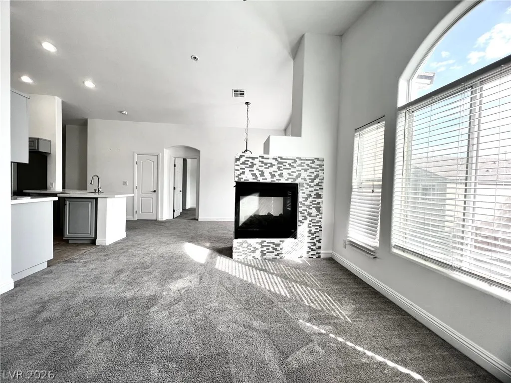 8710 Horizon Wind Avenue 101 — photo 4