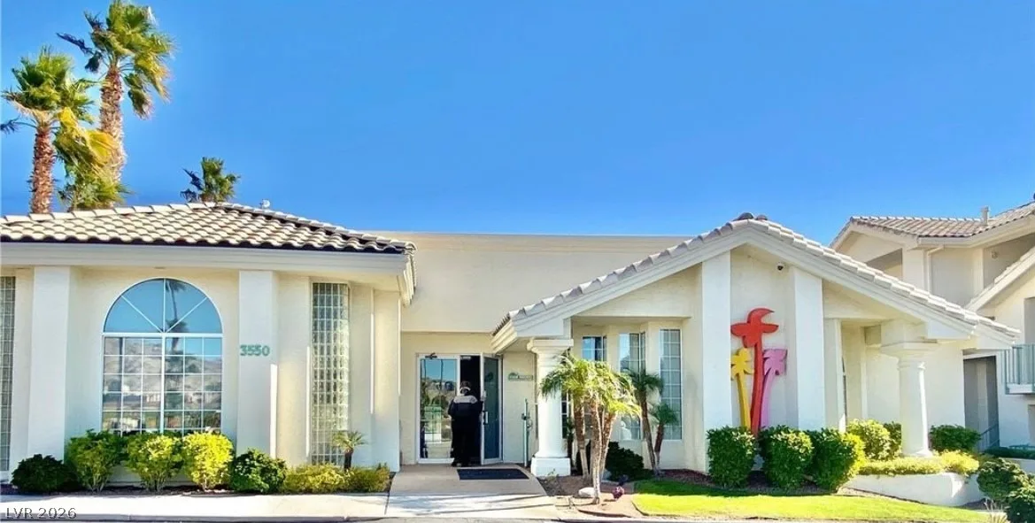 3550 Bay Sands Drive 1084 — photo 5