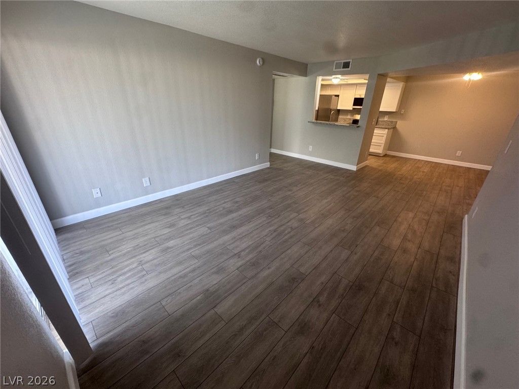 3550 Bay Sands Drive 2045 — photo 5 of 28