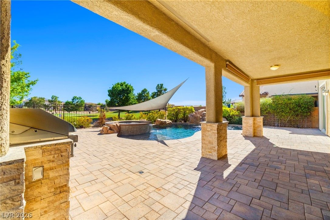 245 Punto Di Vista Drive — photo 3
