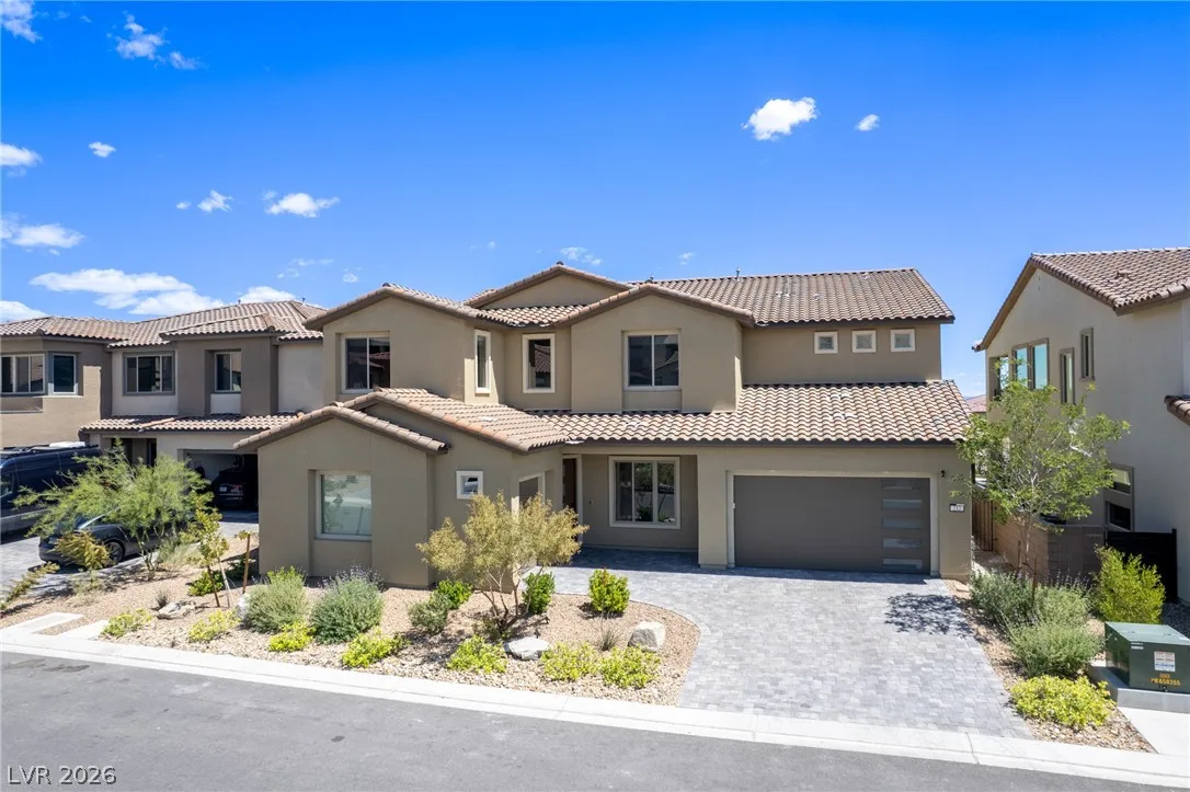 212 Carmel Sky Street — photo 2