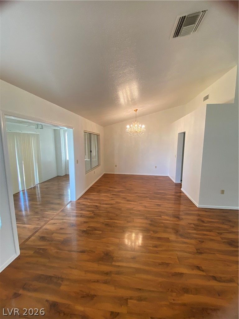 9012 STARMOUNT Drive — photo 4 of 24