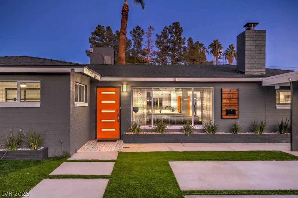 2109 Santa Ynez Drive — photo 1