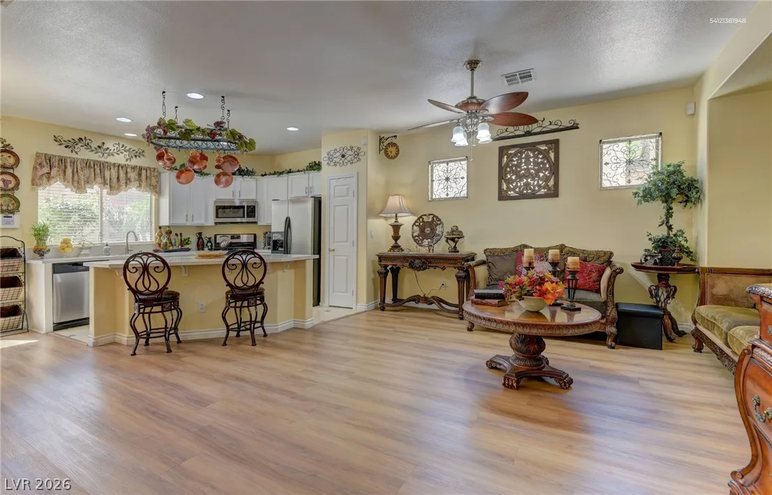 6329 Kitamaya Street — photo 5 of 28