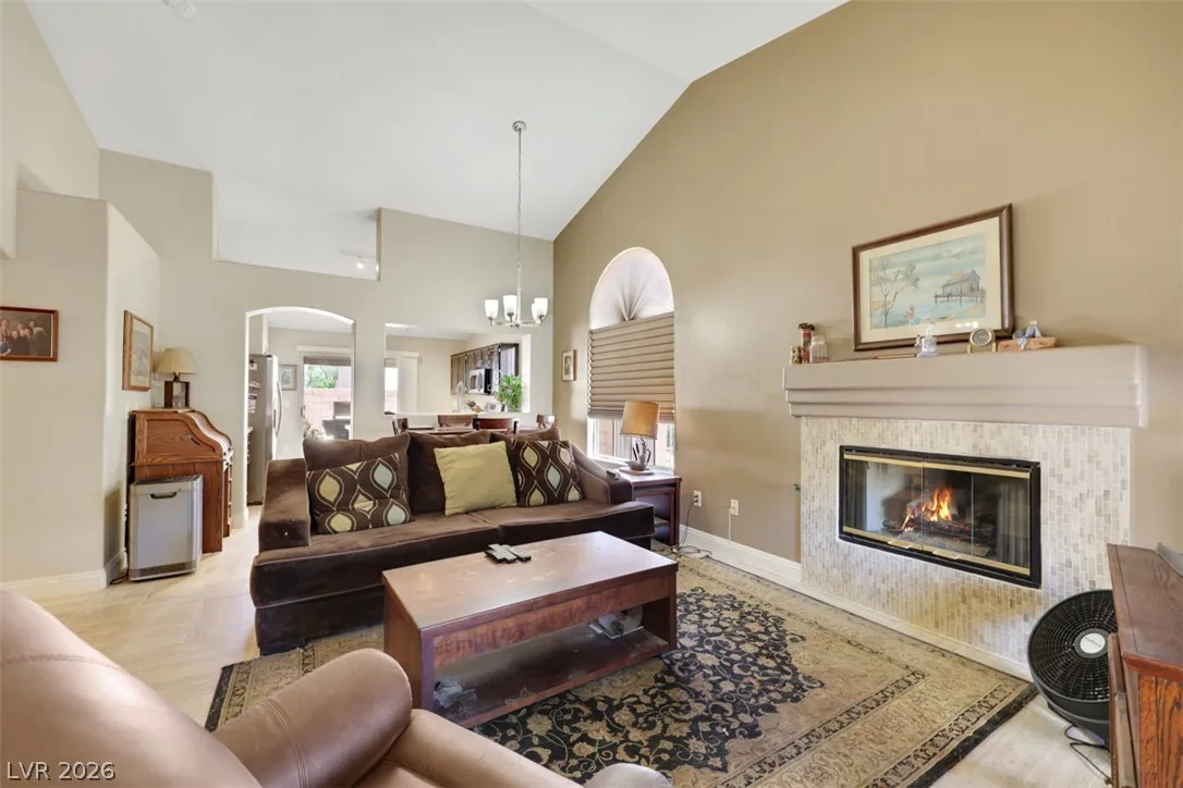 3608 Chateau Meadow Street — photo 5