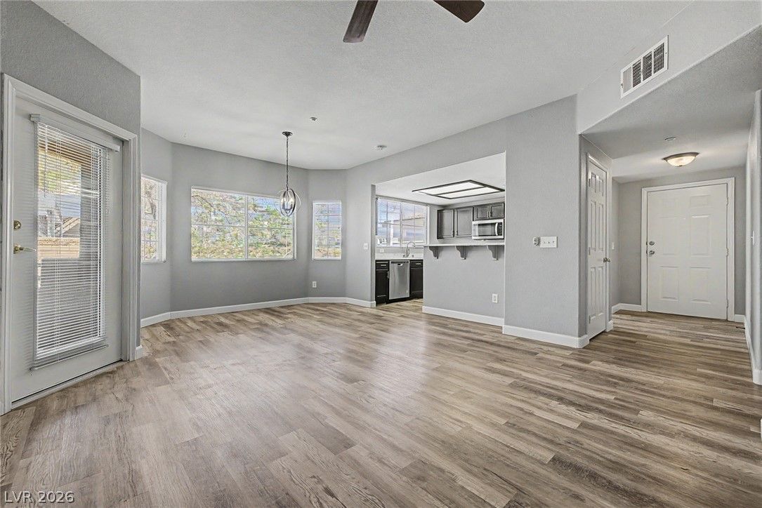833 Aspen Peak Loop 825 — photo 2