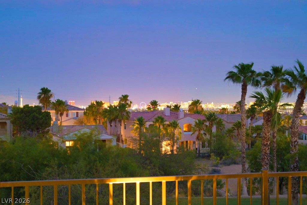 11686 Glowing Sunset Lane — photo 3