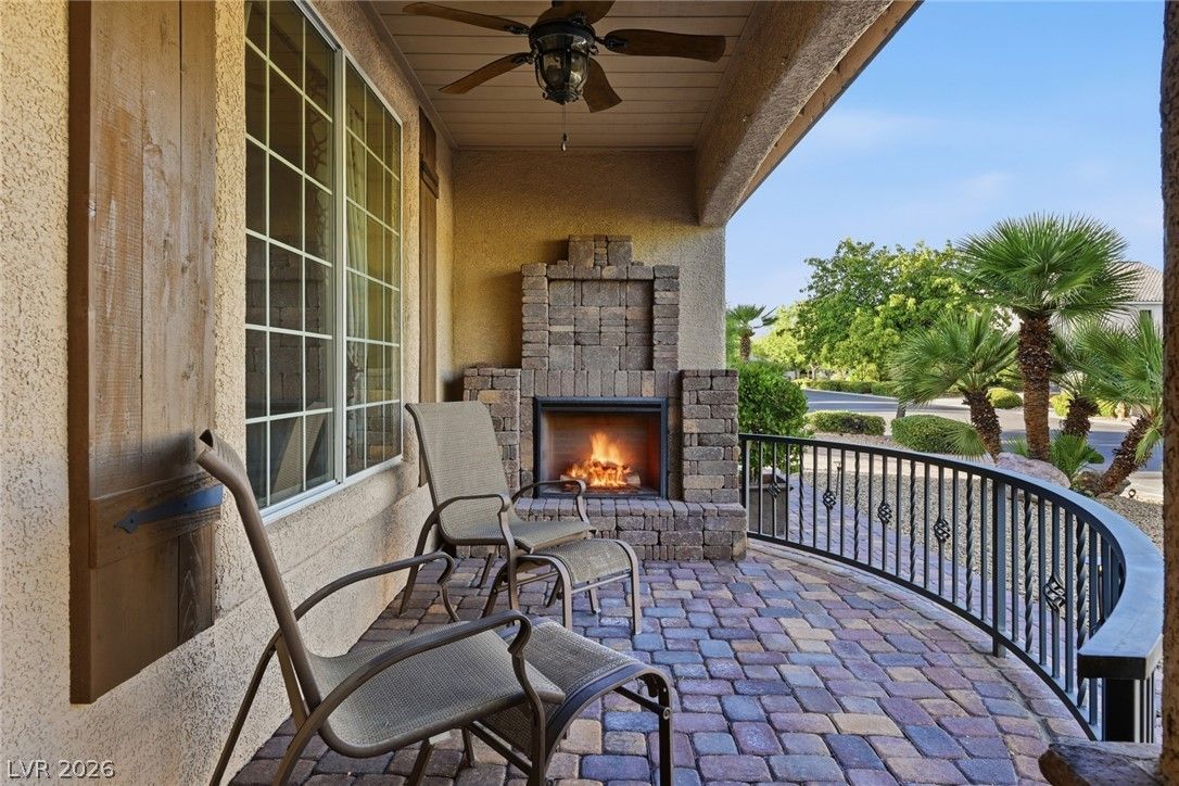 7651 Man O War Street — photo 2