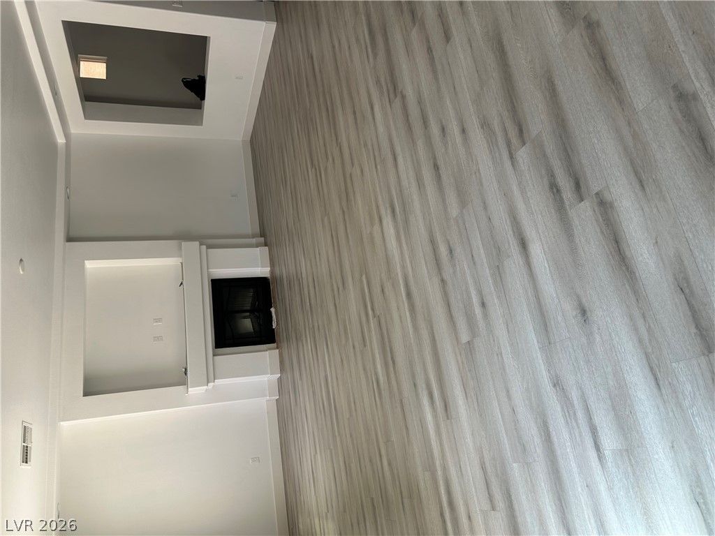 6319 Stag Hollow Court — photo 3 of 8