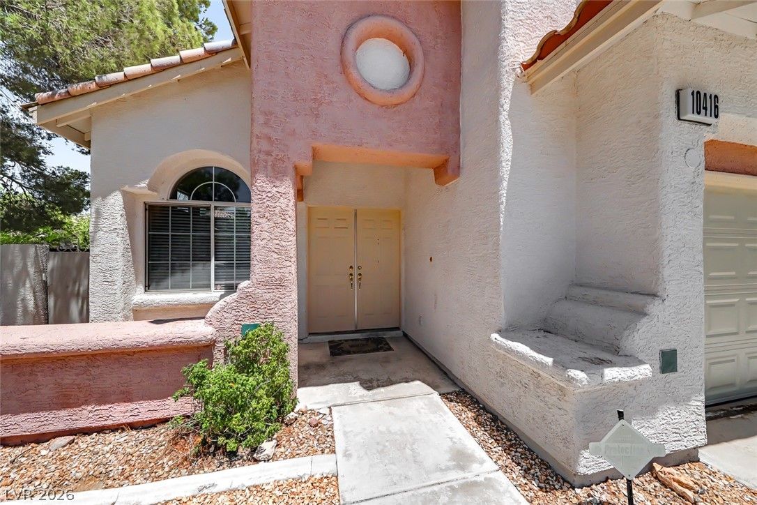 10416 Horseback Ridge Avenue — photo 3