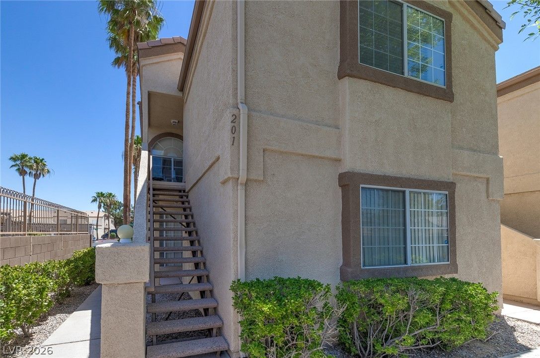 3613 Shawn Reynolds Court 201 — photo 1