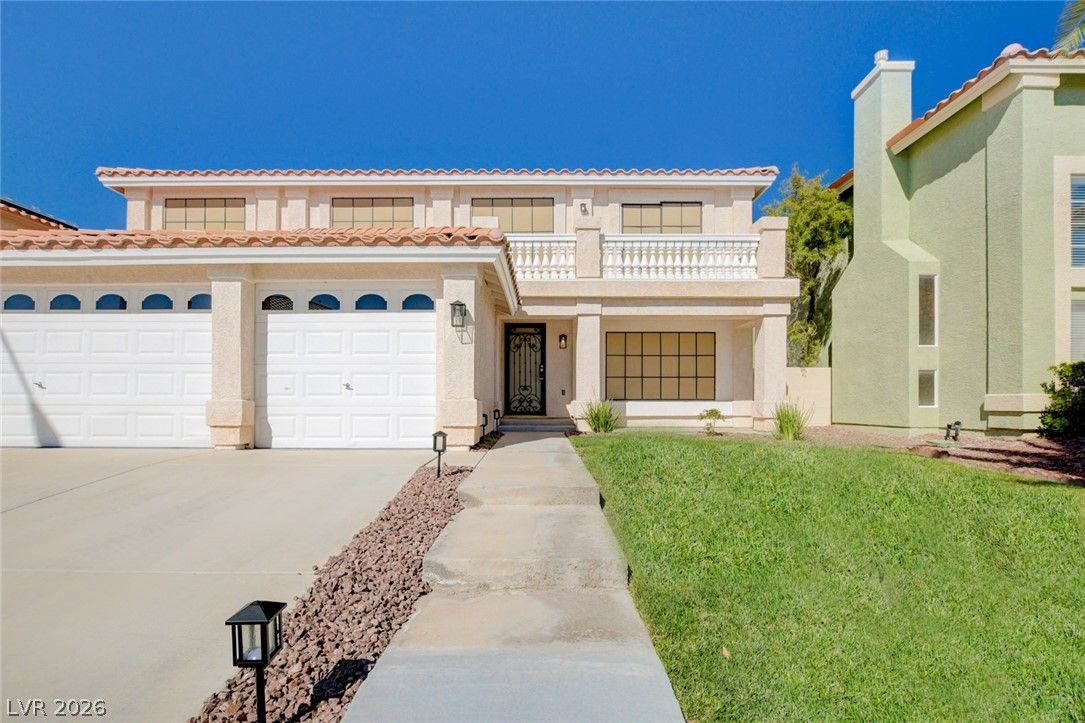 432 Staghorn Pass Avenue — photo 3