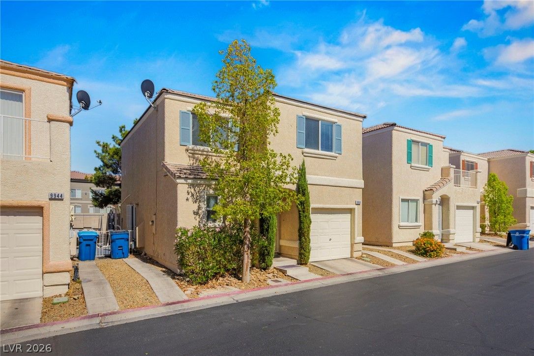 9950 Swimming Hole Street — photo 2