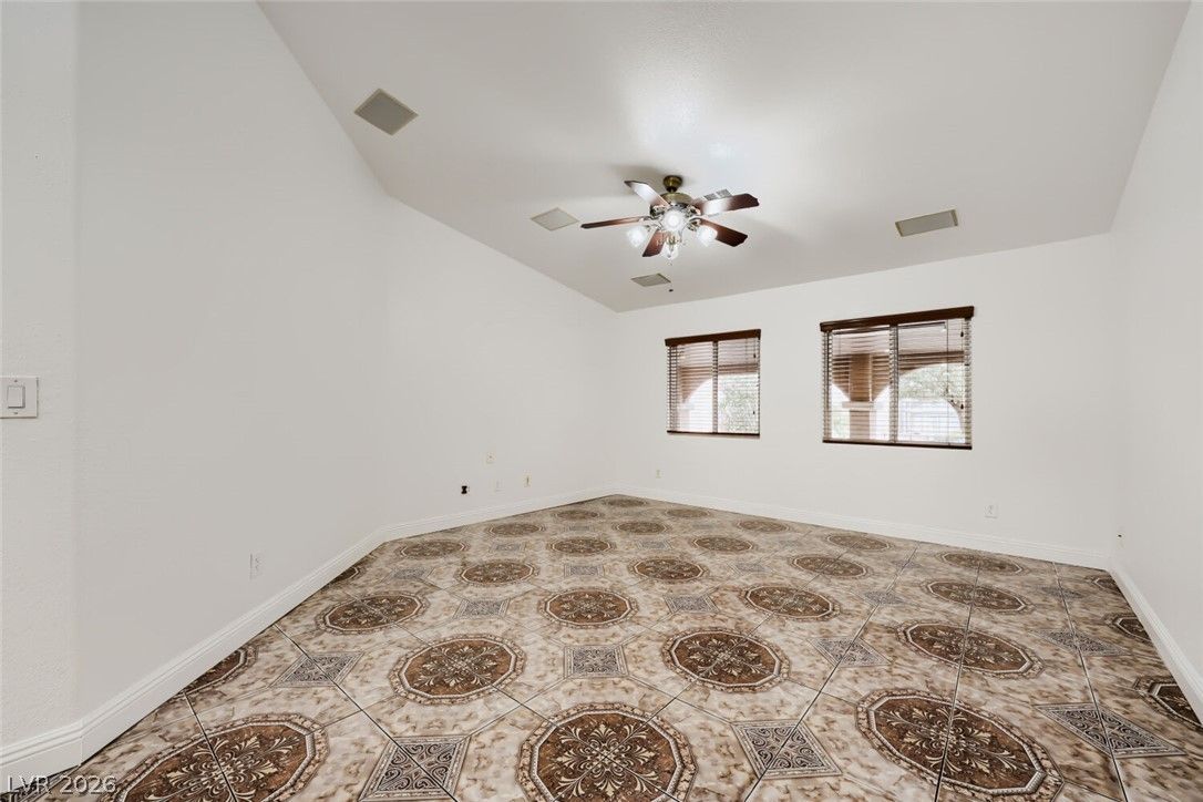 3913 Harris Avenue — photo 5