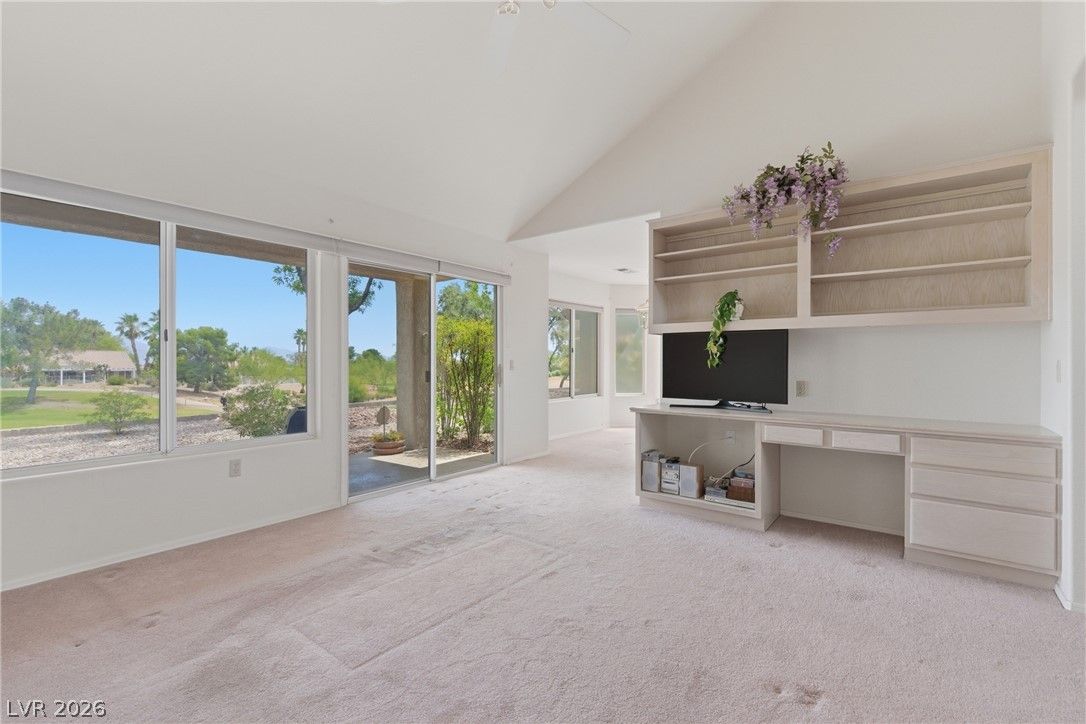 9024 Sundial Drive — photo 4 of 21