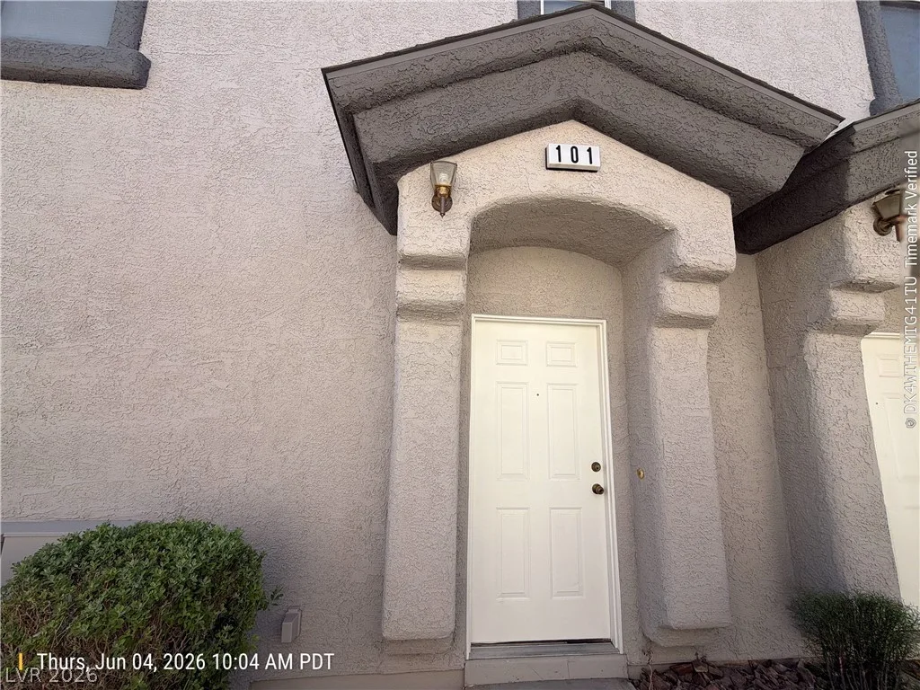 6405 Rusticated Stone Avenue 101 — photo 2