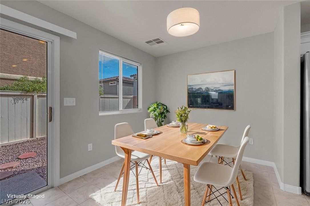 9172 Giardino Villa Street — photo 4 of 27