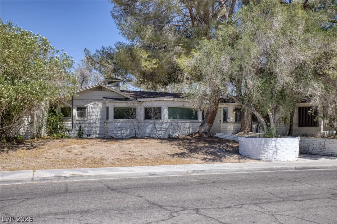1200 OAK TREE Lane — photo 4