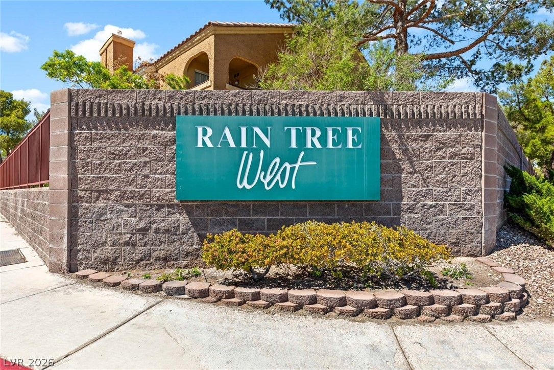 7950 West Flamingo Road 1081 — photo 4