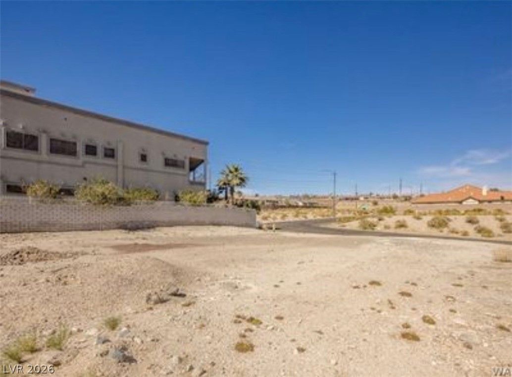 3639 Catalina Drive — photo 5