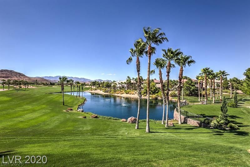 251 Cliff Valley Drive — photo 3