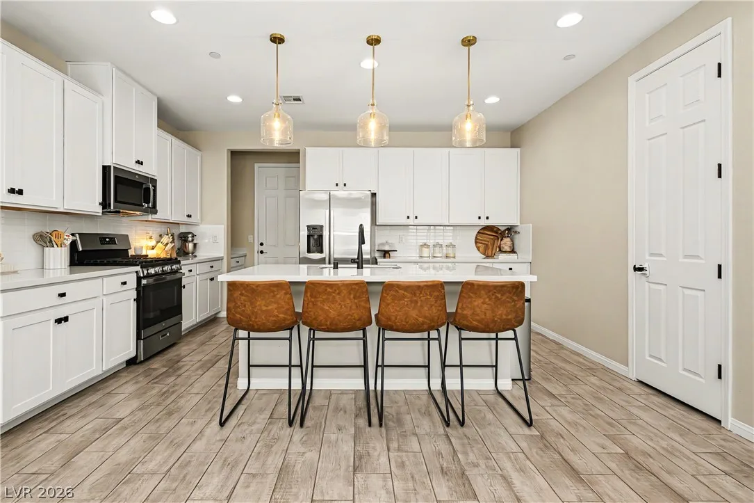 749 Cottonwood Hill Place — photo 3