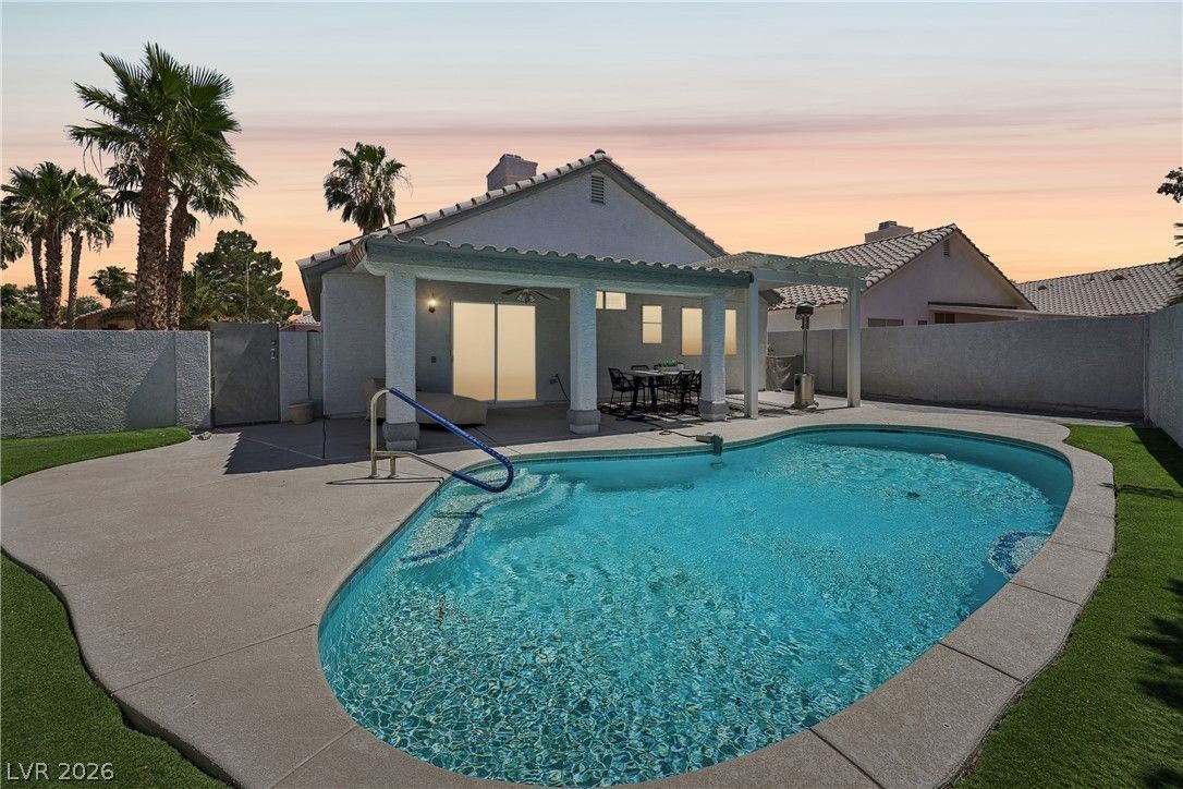5216 Velazco Lane — photo 2