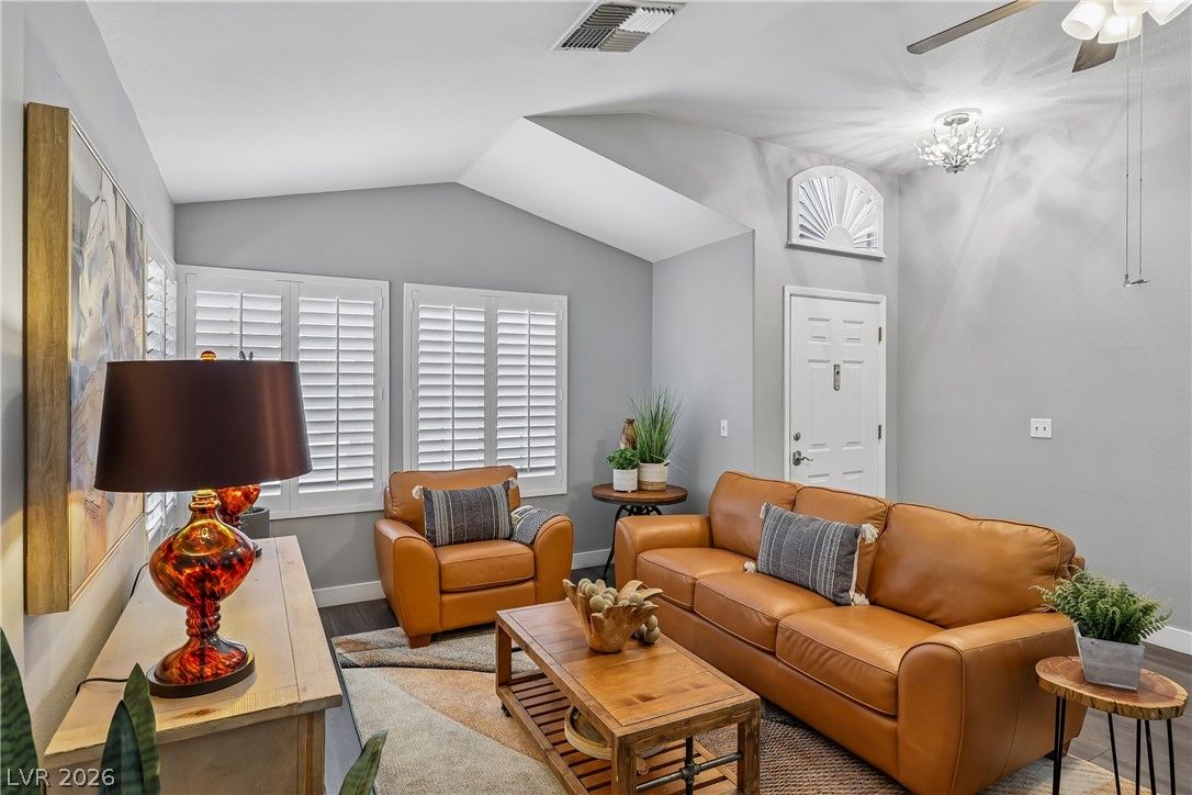5216 Velazco Lane — photo 4