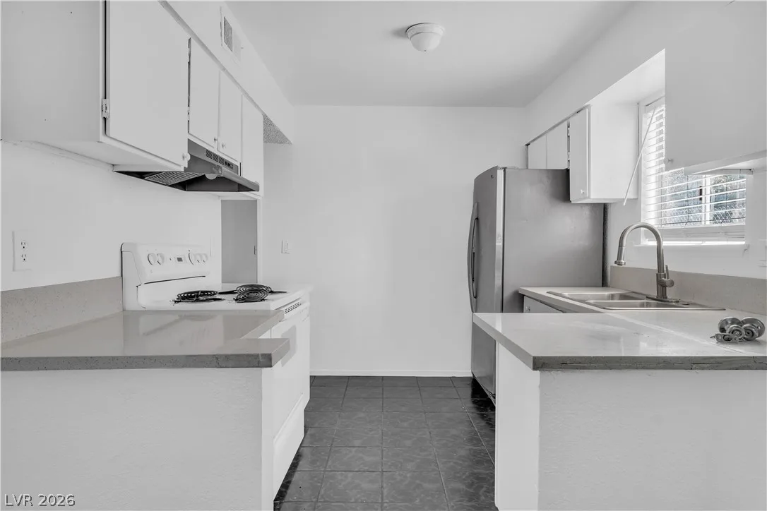 25 Gold Bar Court B — photo 4