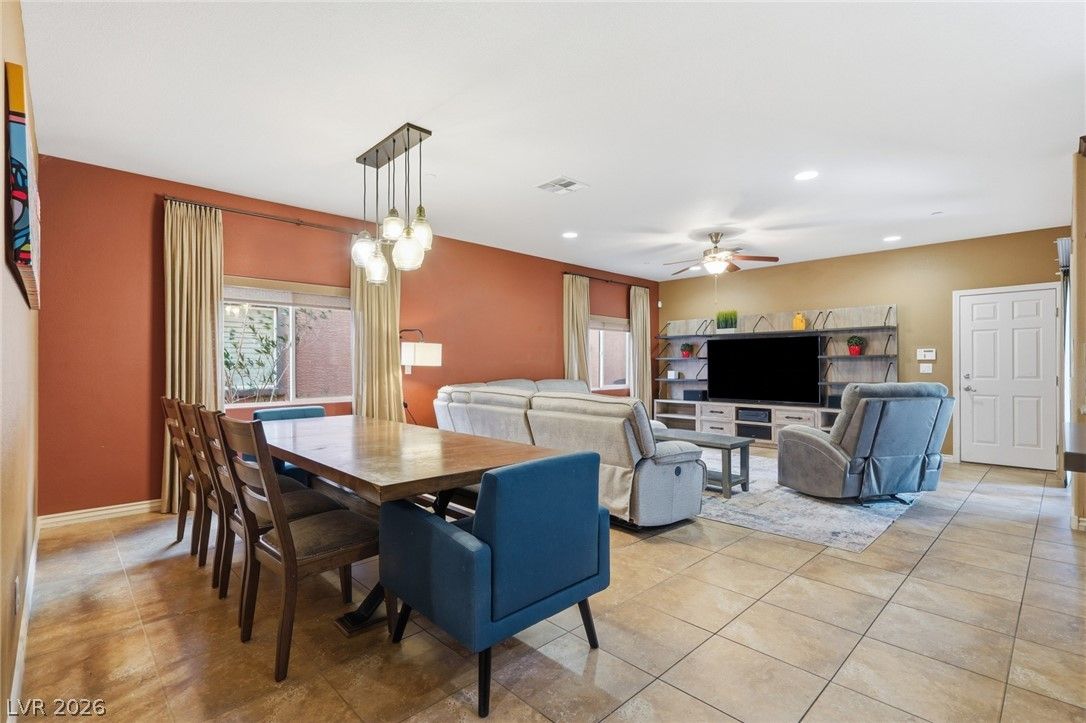 3141 Valadon Avenue — photo 4 of 21