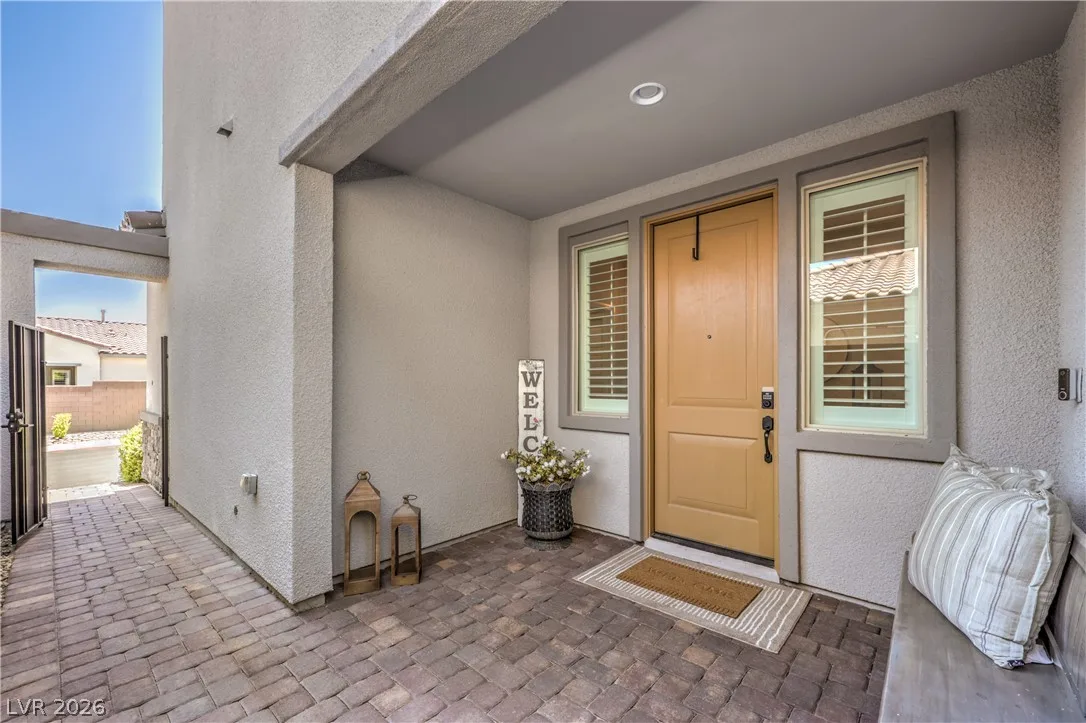 11542 Salt Creek Avenue — photo 3