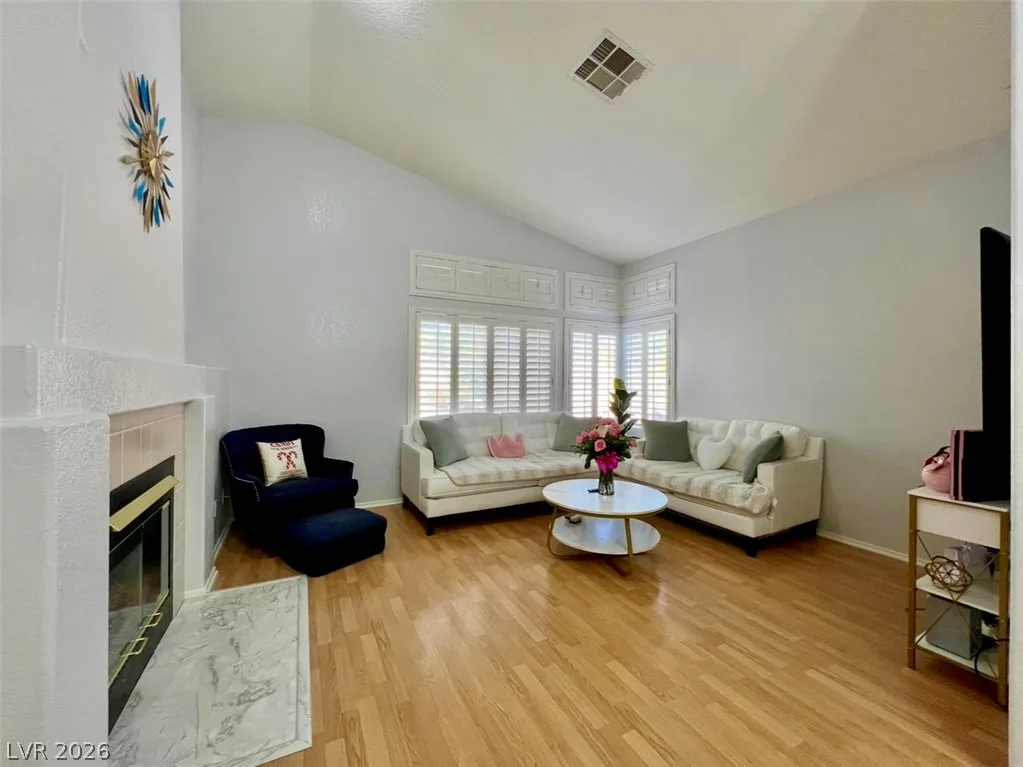8116 SEDONA SUNSET Drive — photo 5