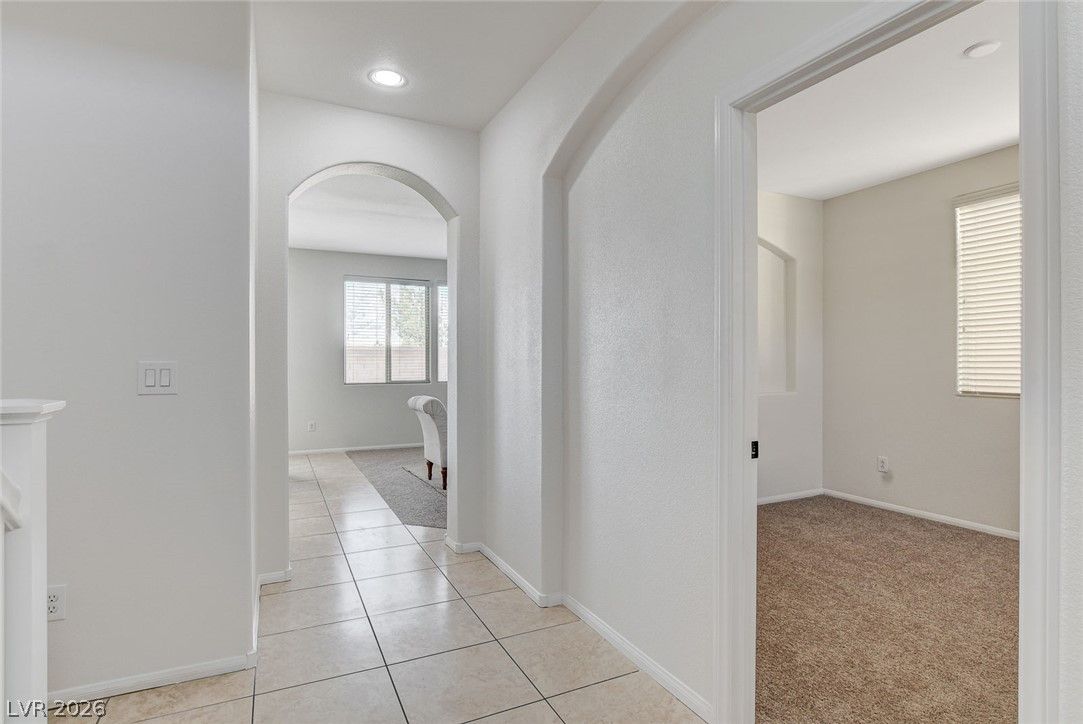 4420 Desert Haven Avenue — photo 5