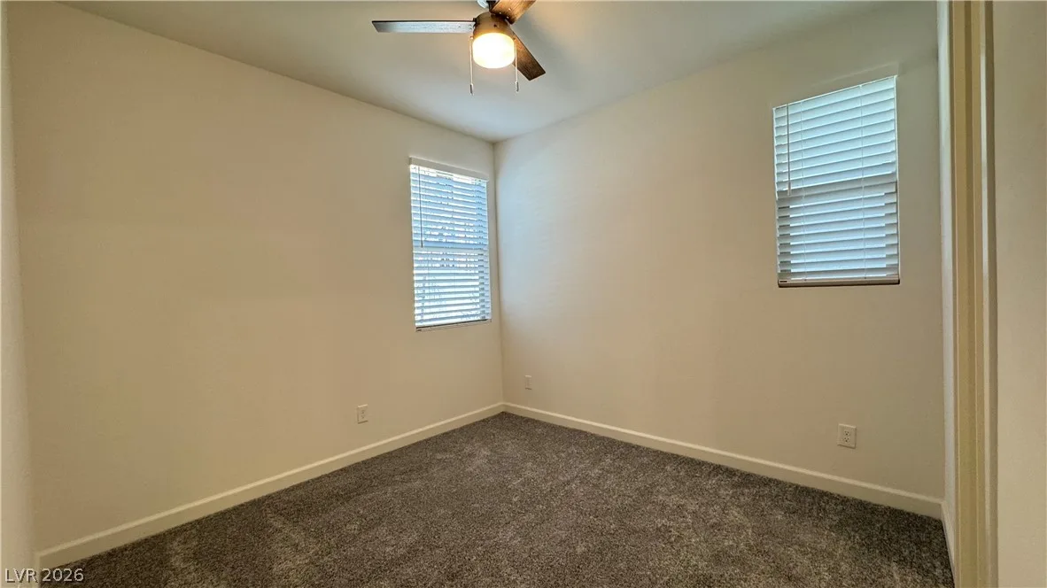 1429 Whistling Kite Street — photo 3