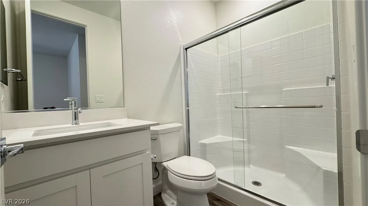 1429 Whistling Kite Street — photo 4