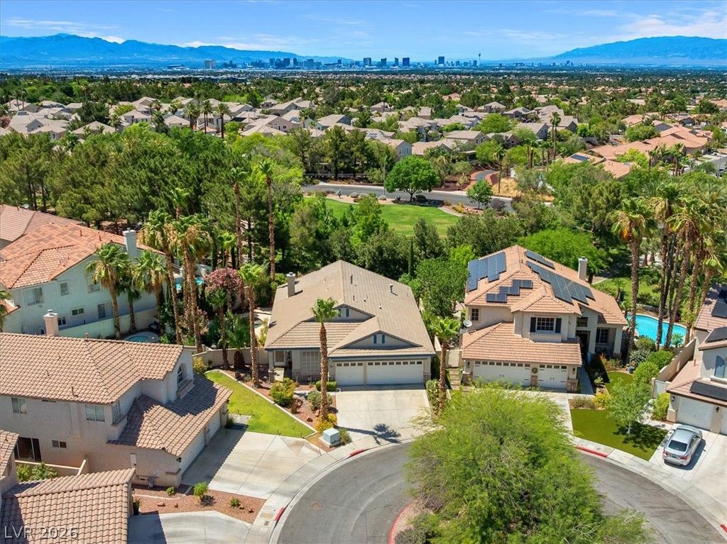 1898 Desert Forest Way — photo 2