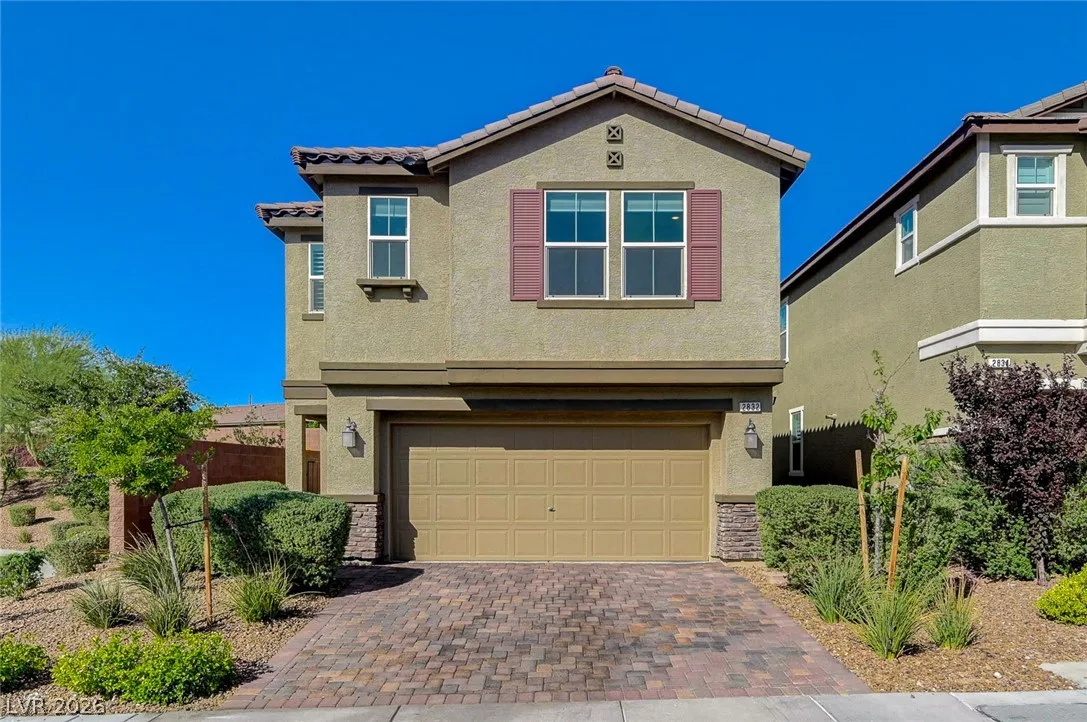 2832 East Rolling Brook Place — photo 3