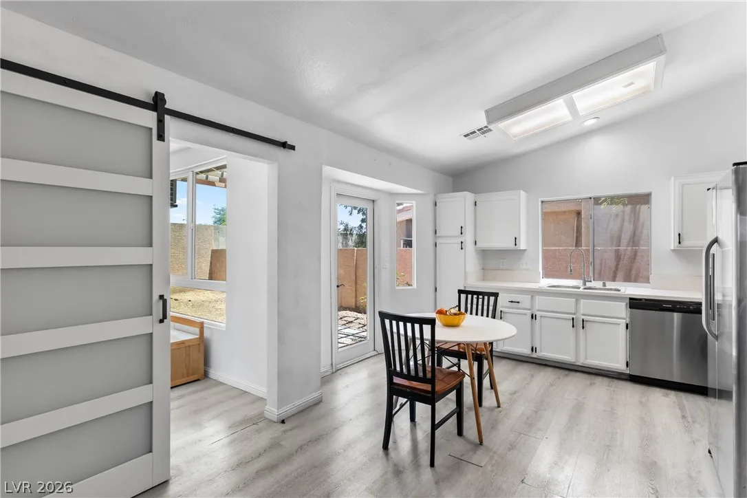 2066 Glistening Sands Drive — photo 3