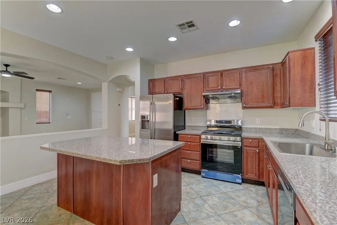 9419 ROUGH SLATE Court — photo 4