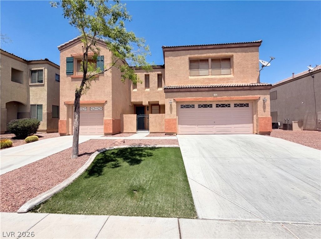 1812 John Bevy Court — photo 1