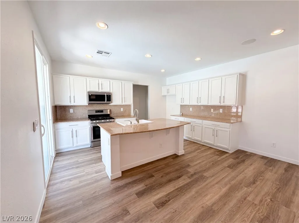 1812 John Bevy Court — photo 2