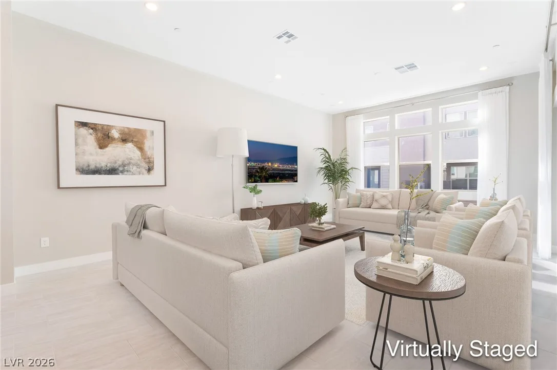 667 Grey Saker Street — photo 5