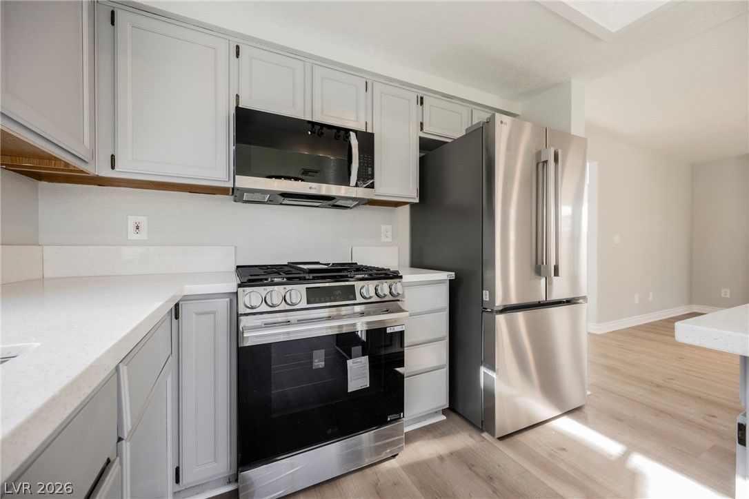 2420 Rice Flower Circle — photo 2