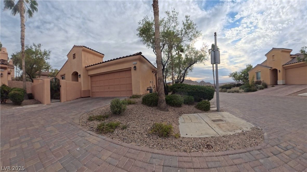 1274 Calcione Drive — photo 2