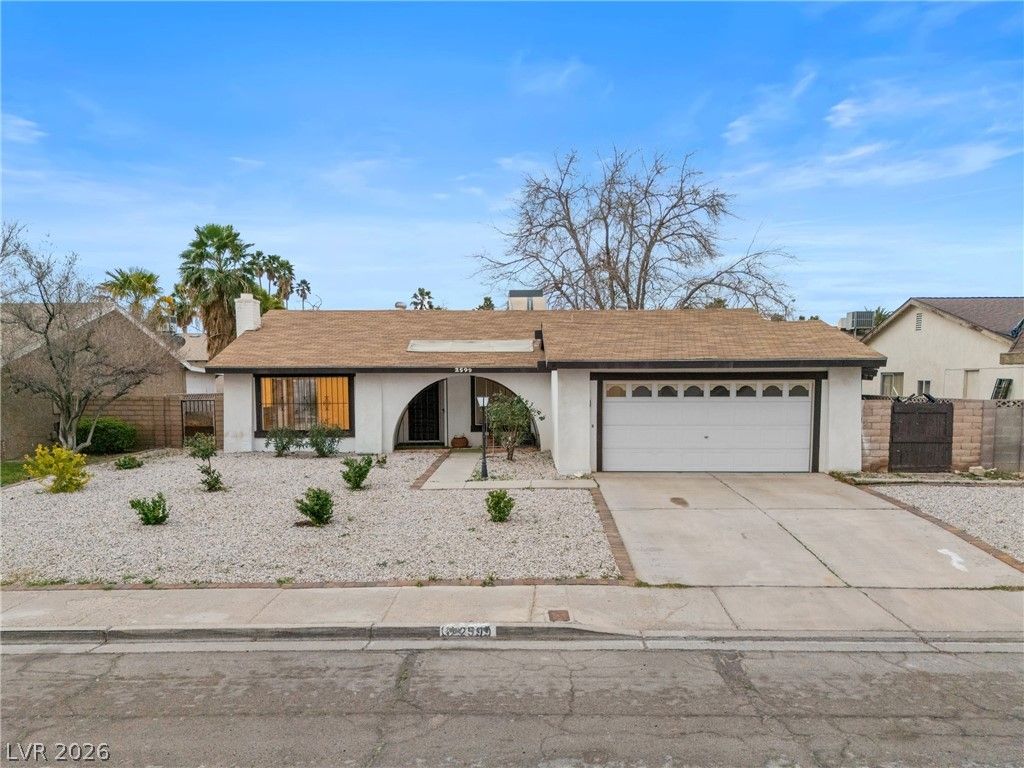 2599 Pacific Avenue — photo 2