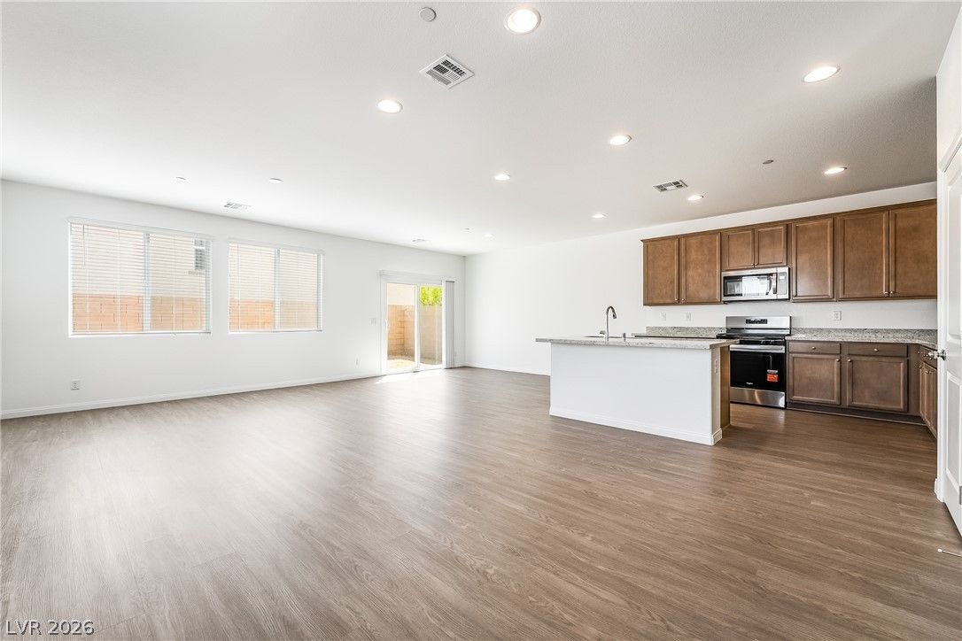 9332 Juniper Shade Street — photo 2 of 27