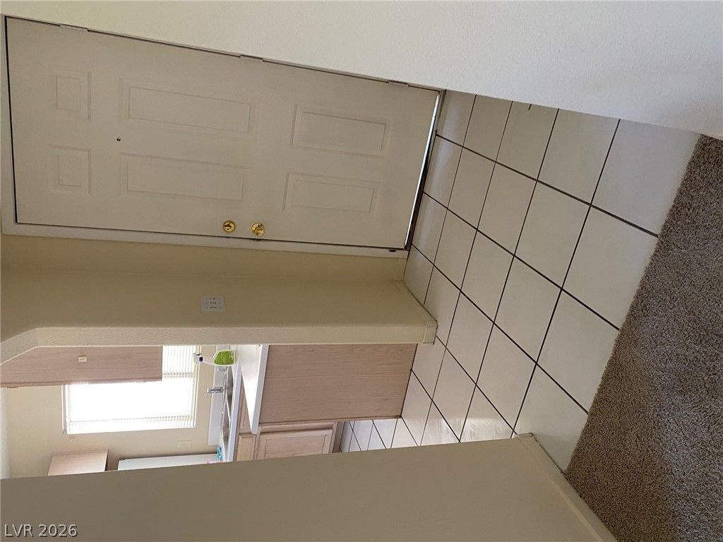 698 South Racetrack Road 1013 — photo 5 of 19