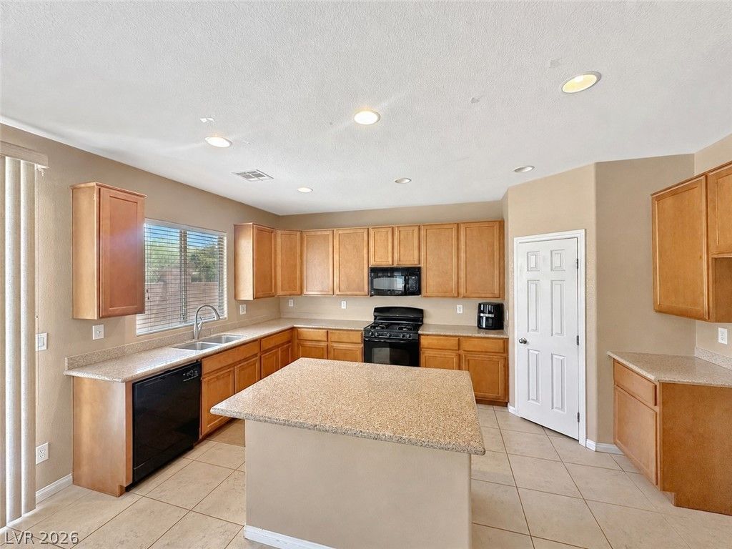 6954 Jacksboro Court — photo 3