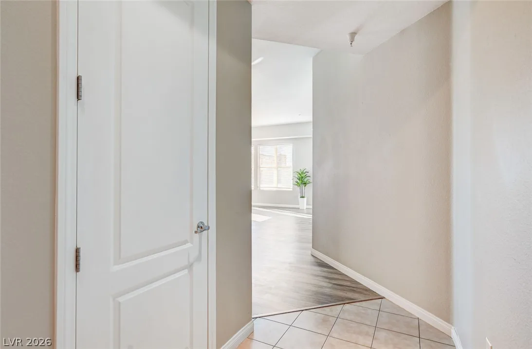 32 East Serene Avenue 302 — photo 5