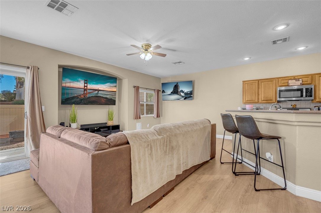 1080 Slate Crossing Lane 3 — photo 4